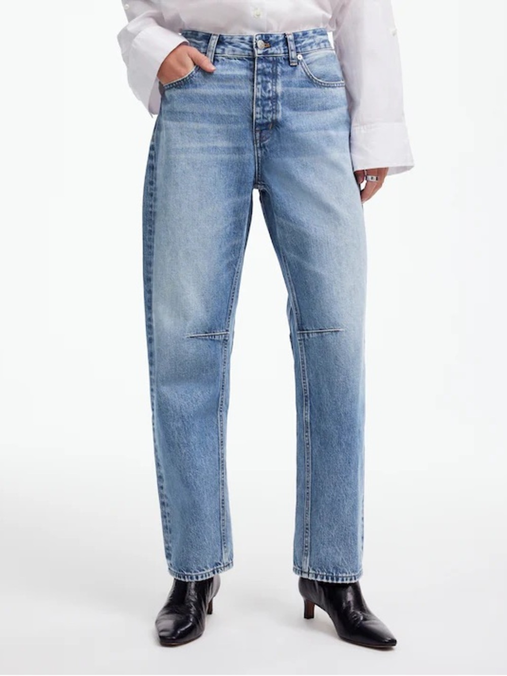 Madewell Curvy Darted Barrel-Leg Jean 26